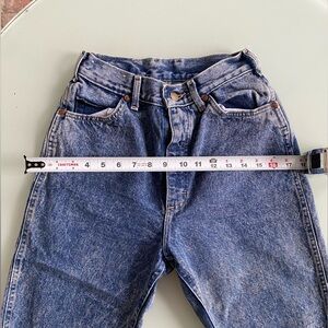 Vintage Lee Women’s Blue Jeans